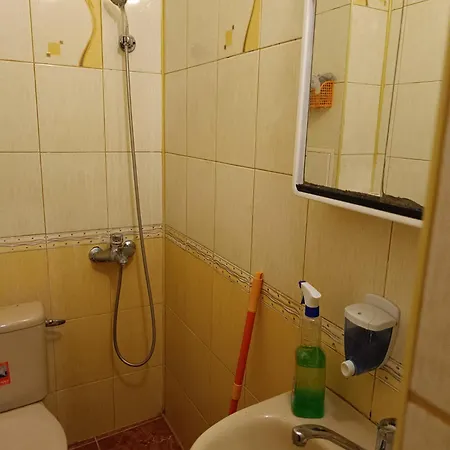 Apartament на центъра на до фонтаните и морето и градинта *